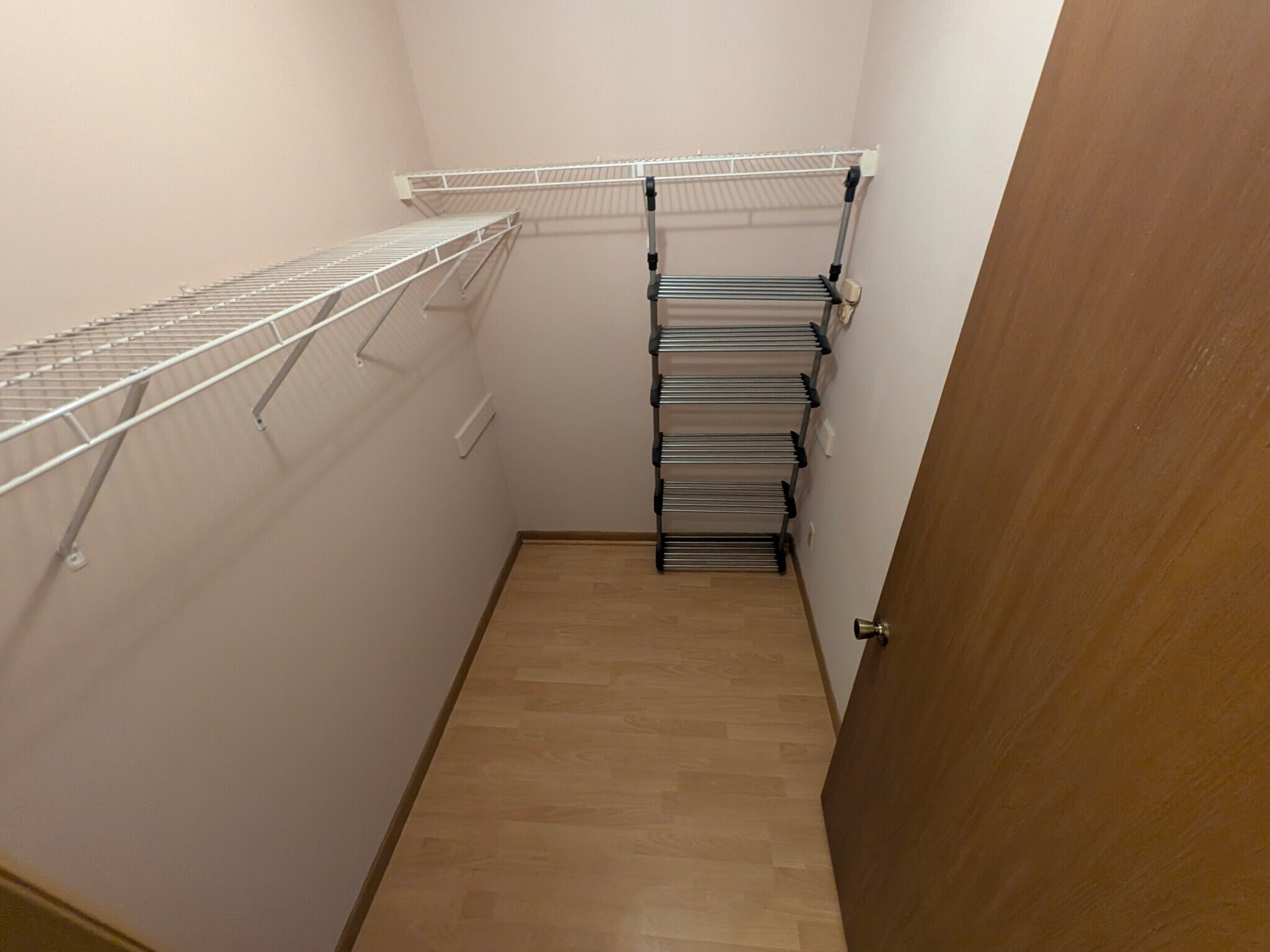 Building Photo - 2163 Hedgerow Rd