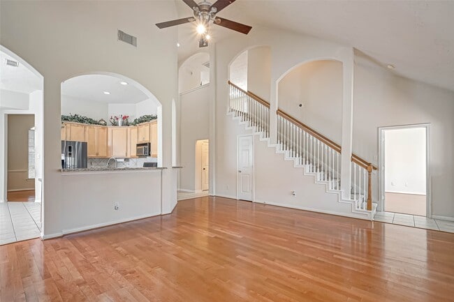 Building Photo - 16635 Bishop Knoll Ln