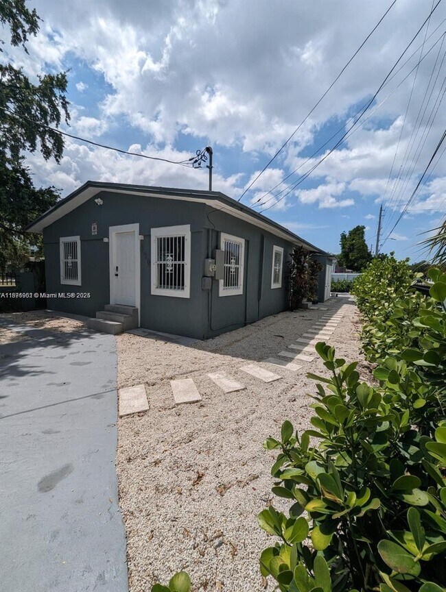 Building Photo - 790 NW 60th St