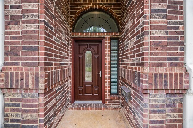 Building Photo - 14718 Cypress Green Dr