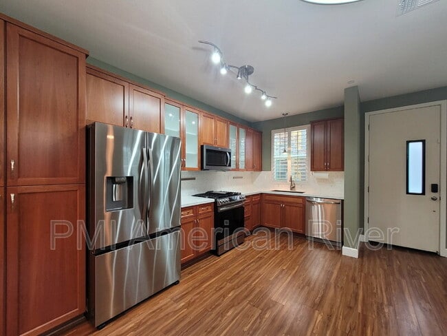 Building Photo - 828 Cadmium Ct