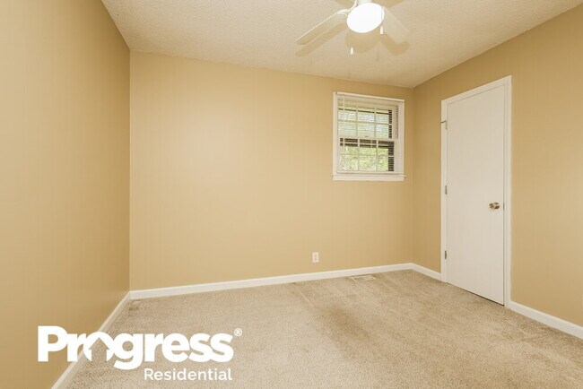 Building Photo - 157 Ocala Dr