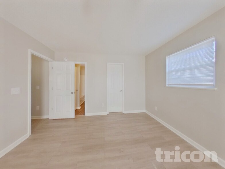 Building Photo - 175 Cascade Dr