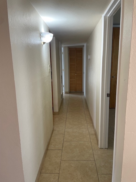 Building Photo - 313 E El Camino Dr