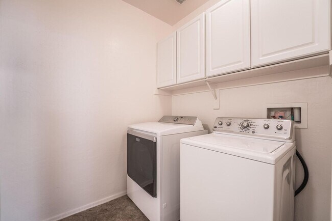 Building Photo - Check this Beautiful Condo Unit located in a gated Terrasini  community!