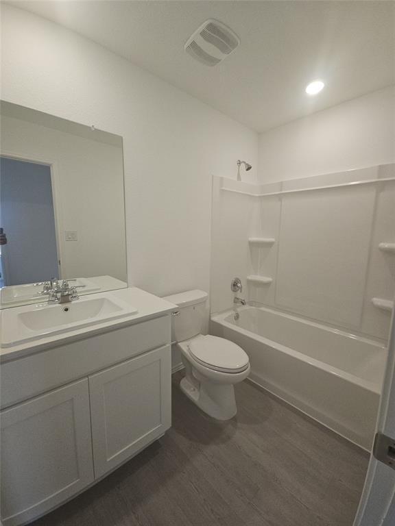 Building Photo - 2317 Sprinkle Dr