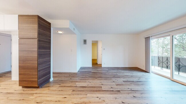 Building Photo - 16721 Sherman Way