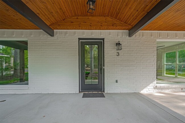 Building Photo - 3 Roserush Ct