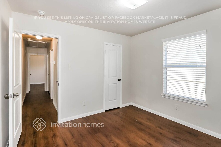 Building Photo - 18707 N Lyford Dr