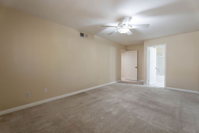 Building Photo - 8217 Diamond Star Ct