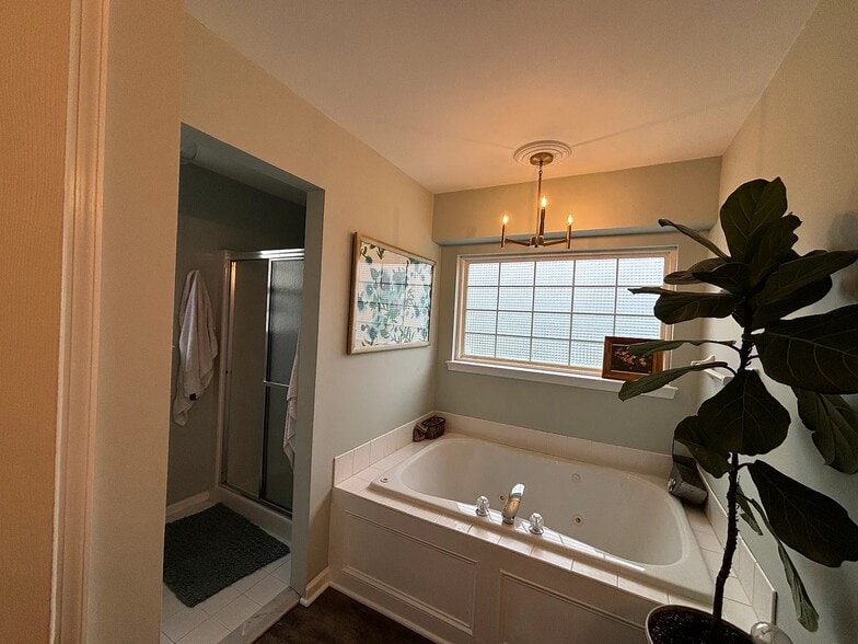 Building Photo - 418 Carpenters Cove Ln