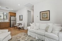 Building Photo - 1756 Whaley St