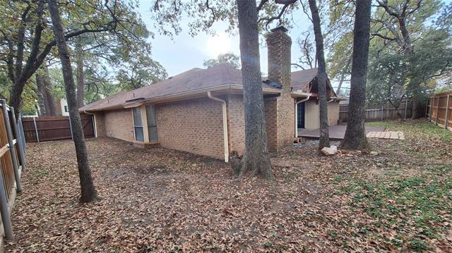 Building Photo - 2813 Woodpath Ln