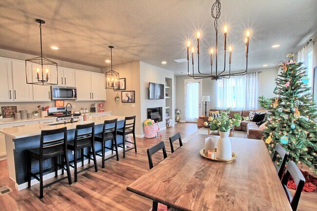 Building Photo - 3 bed 2.5 bath Parker home built in 2020