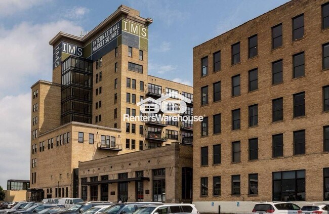 Building Photo - 290 Market St