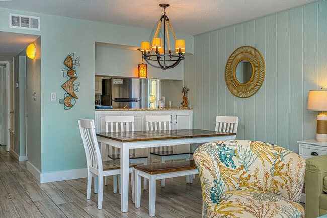 Building Photo - 1902 Bayhouse Dr