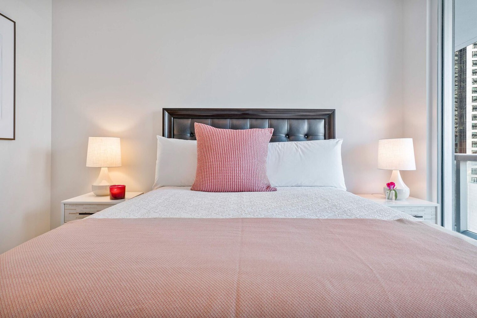 Building Photo - 485 Brickell Ave