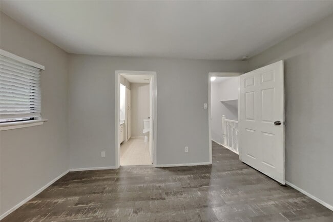 Building Photo - 18319 Autumn Trails Ln