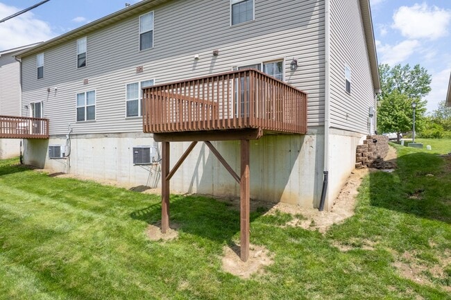 Building Photo - 509-511 Glenstone Dr.