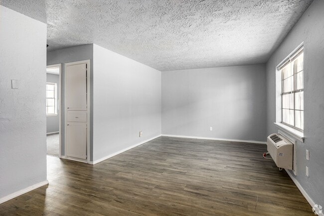 Interior Photo - South Shore Apartments
