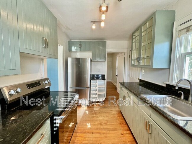 Building Photo - 2532 McNeill Cir