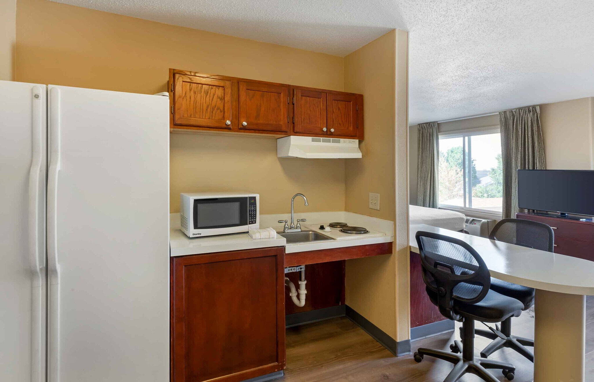 Building Photo - Furnished Studio-Denver - Aurora North