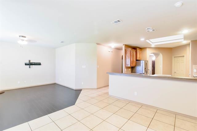 Building Photo - 1709 Wild Deer Way