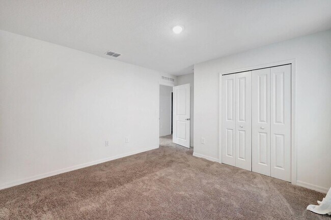 Building Photo - 9381 Serapis Wy