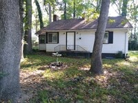 Building Photo - house