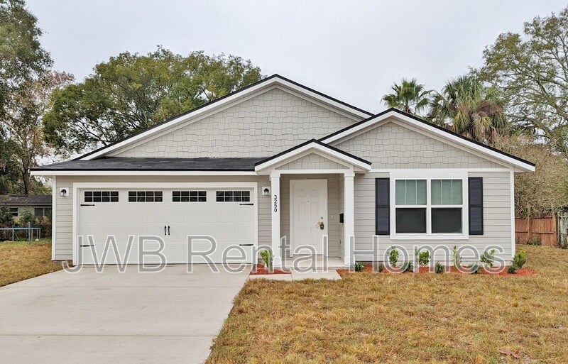 Building Photo - 3250 El Morro Dr E