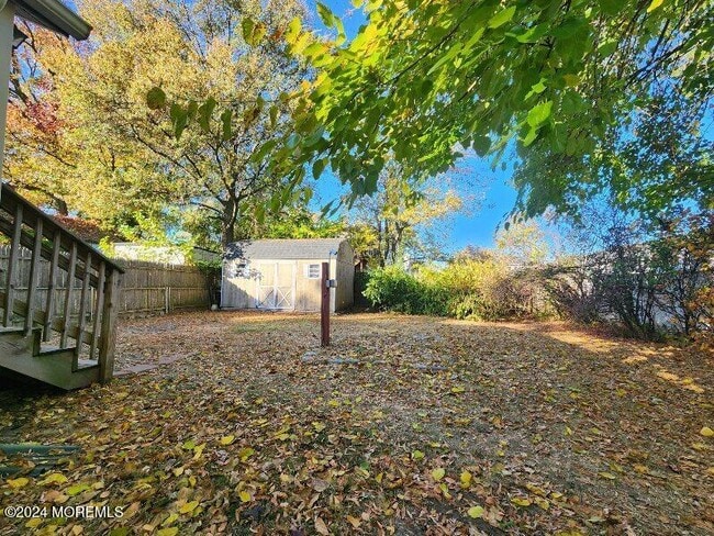 Building Photo - 43 Shoreland Terrace