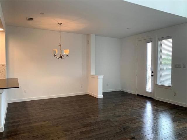 Building Photo - 500 Texas Dr