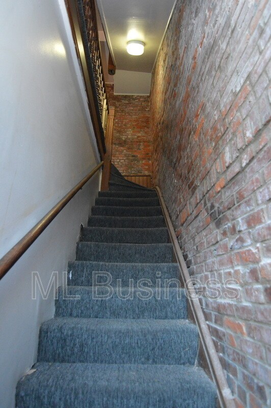 Building Photo - 812 Lafayette Ave