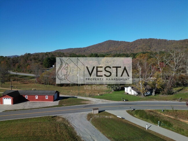 Building Photo - 588 Ray Hill Rd