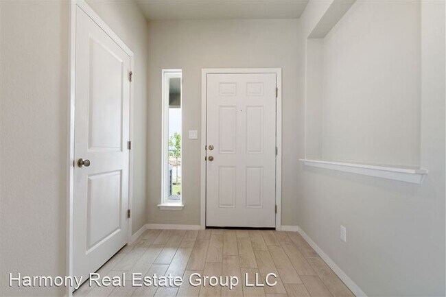 Building Photo - 187 Living Reef Dr