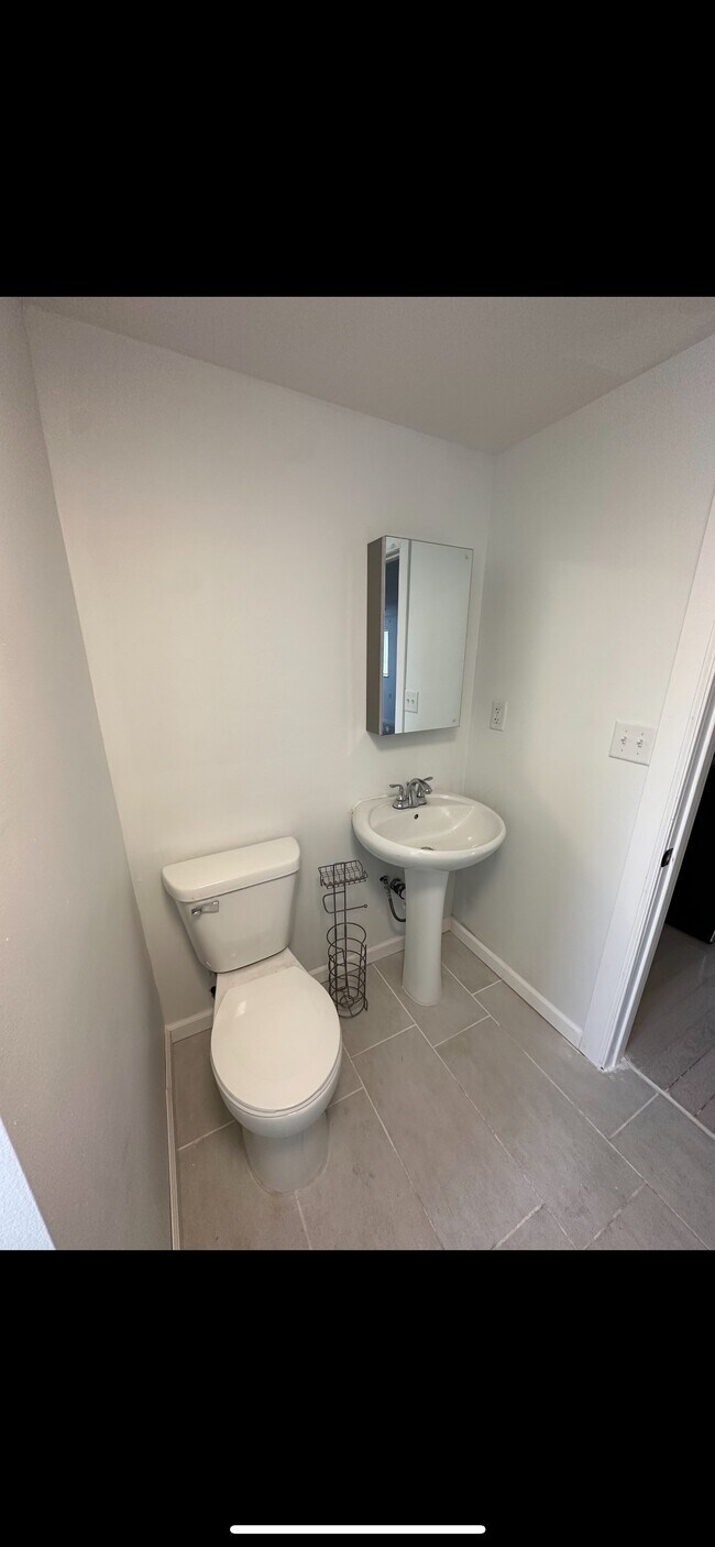 Spacious Bathroom - 109 E Jackson St