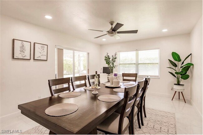 Building Photo - 96 Wickliffe Dr