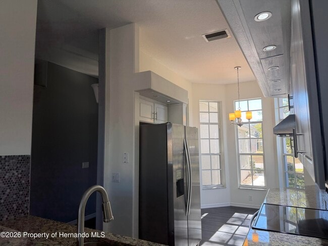 Building Photo - 9407 Burnam Dr