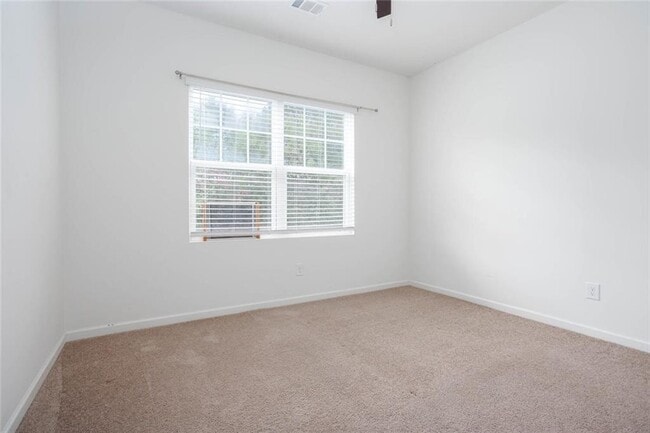 Building Photo - 24 Seattle Slew Way