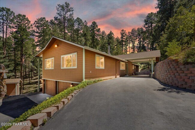 Building Photo - 6641 S Midnight Snap Ln