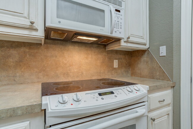 Building Photo - Gorgeous Home in Cooper District!!