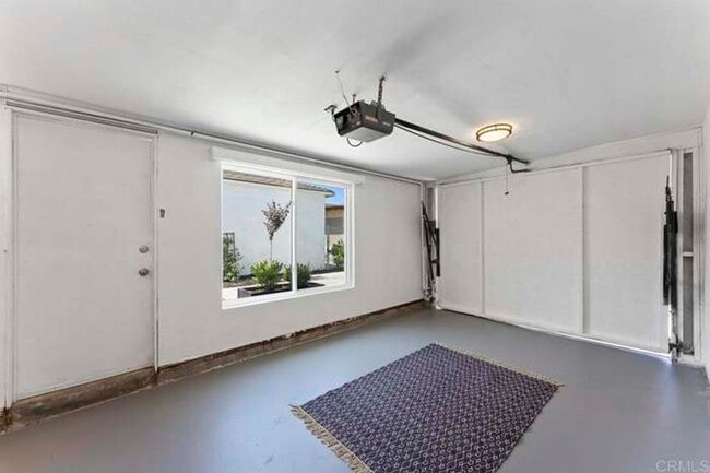 Building Photo - $3,299- Charming 2BR/1BA Home Near SDSU – ...
