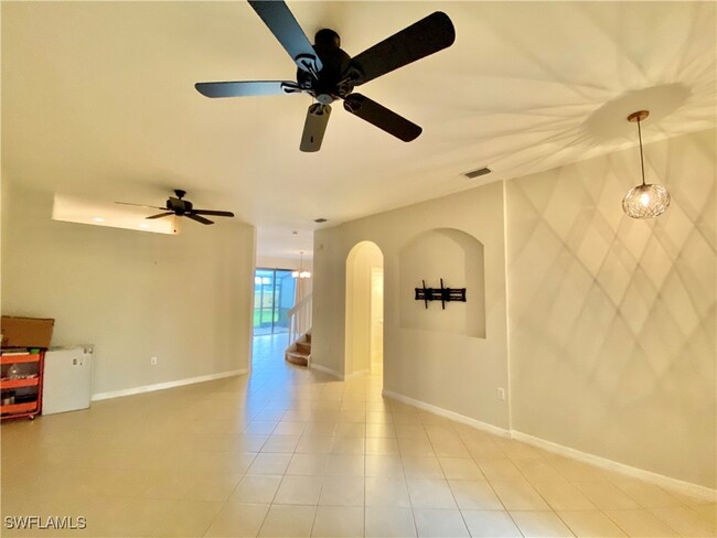 Building Photo - 7472 Bristol Cir