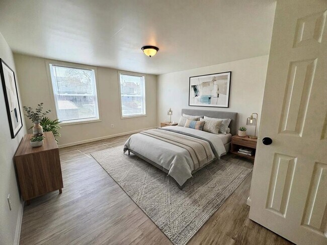 Building Photo - 518 E Cumberland St