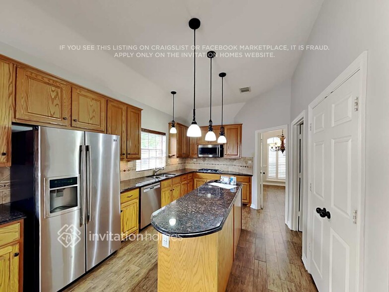Building Photo - 12707 Wilbury Park
