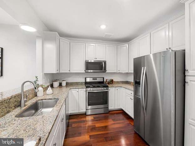 Building Photo - 625 Quarry View Ct