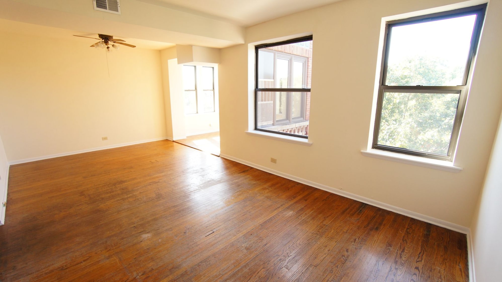 Building Photo - 2325 N Kedzie Blvd