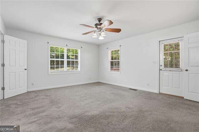 Building Photo - 128 McNeal Rd