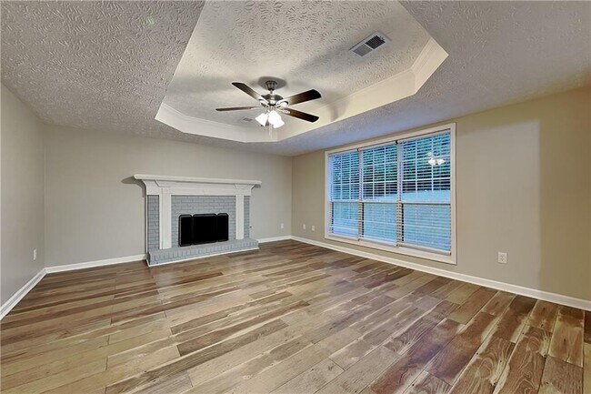 Building Photo - 1570 Rose Pointe Dr