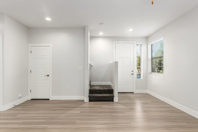 Building Photo - 7531 E Billings St